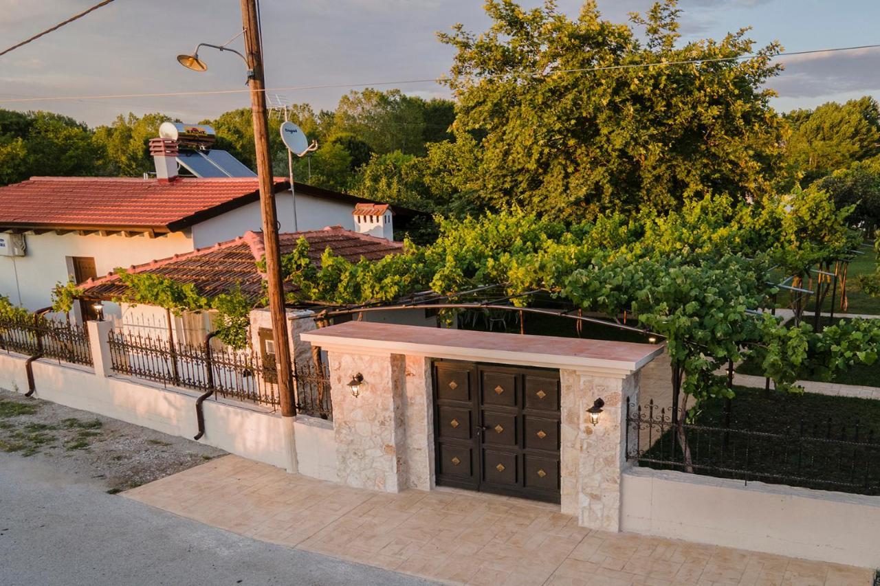 Villa La Varik 3 Litochoro Exterior foto